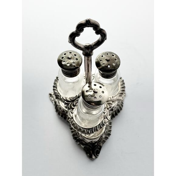 Vintage Silverplate Miniature 3-Shaker Salt & Pepper Cruet, Apple Condiment Dish - Picture 3 of 13